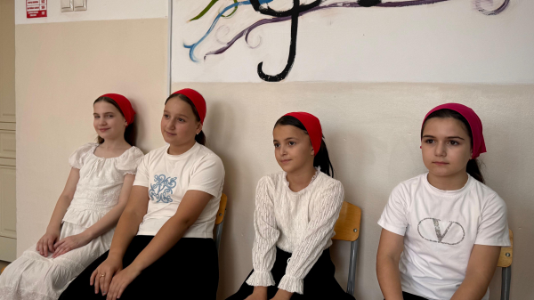 Этюды на выразительность жестов — Дом детского творчества Гудермесского муниципального района