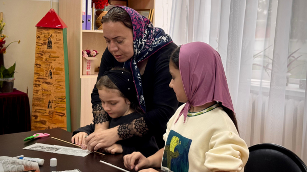 Поделка из бумаги "Ваза" — Дом детского творчества Гудермесского муниципального района