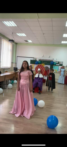 Праздник "День учителя". — Дом детского творчества Гудермесского муниципального района
